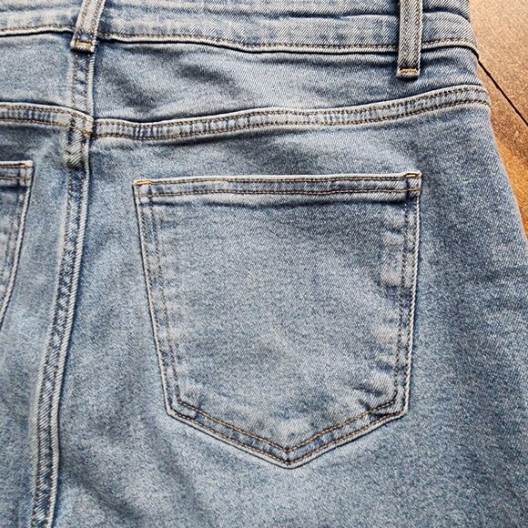 Michael Kors Light Wash Bootcut Flare Jeans Size 14 - Picture 16 of 16